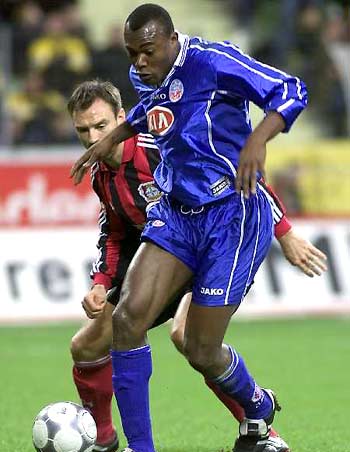 在讨论中 在讨论中